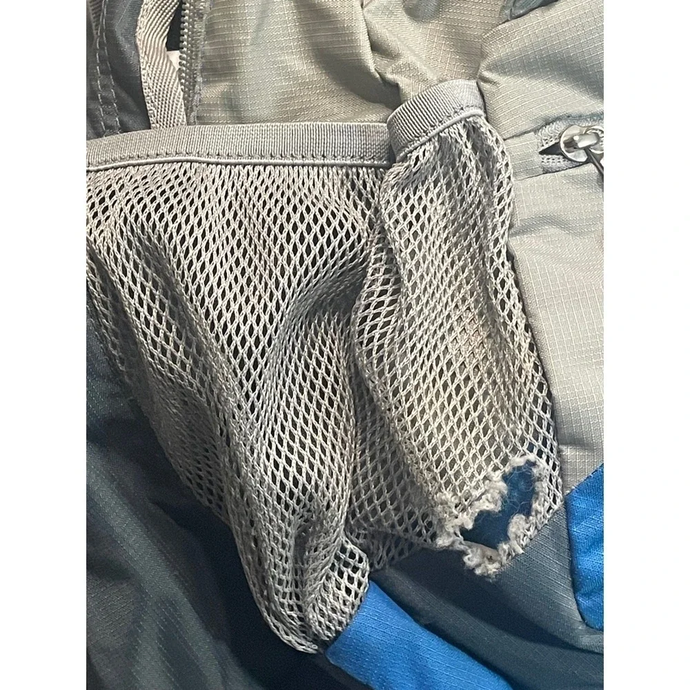 Deuter Kanga Kid Child Carrier 20L Backpack Hiking Blue Grey Adjustable Straps